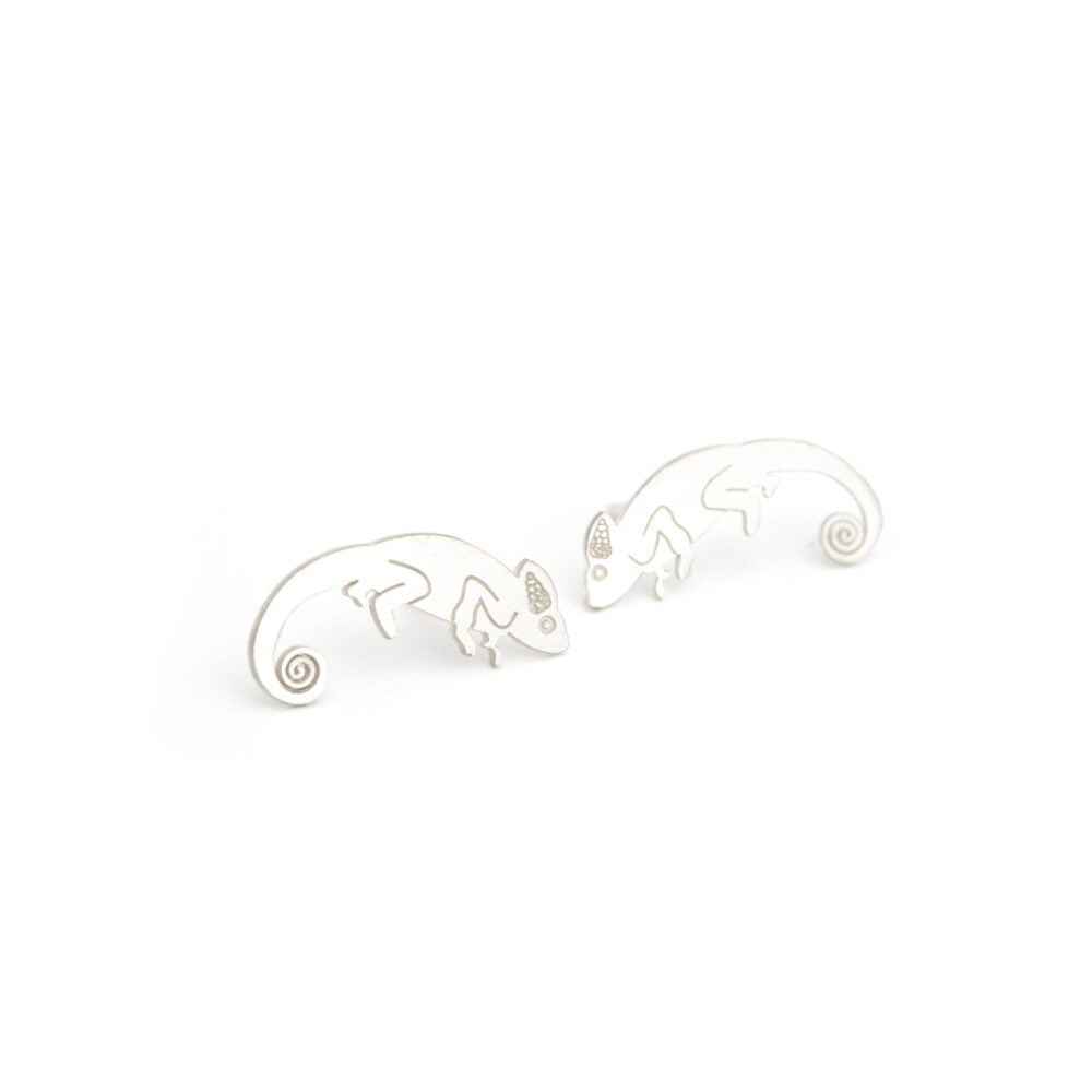 Earring silver chameleon